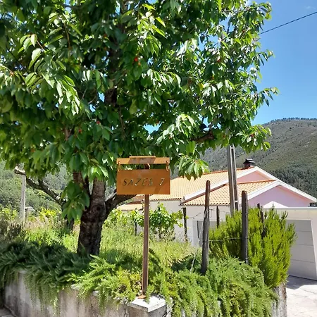 Sazes 7 Holiday home