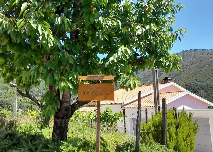 Sazes 7 Holiday home